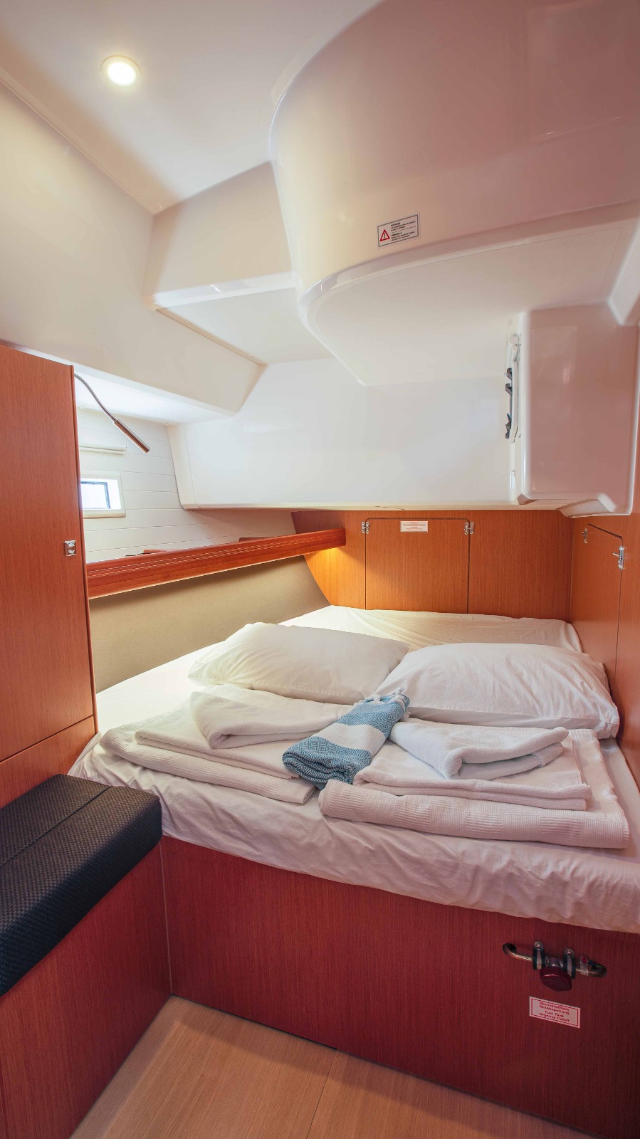 Bavaria 46 Cruiser — photo 13