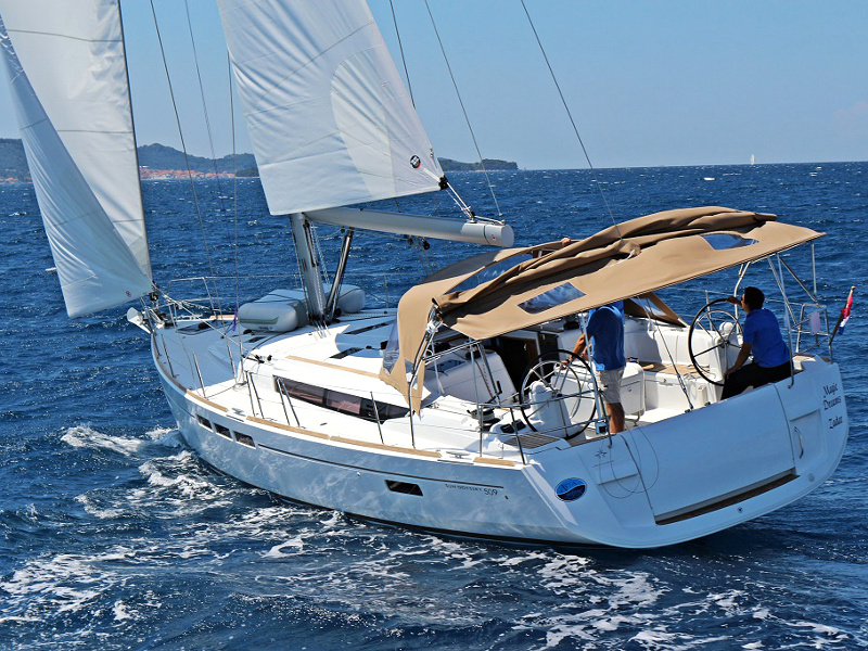 SUN ODYSSEY 509 BT — photo 6