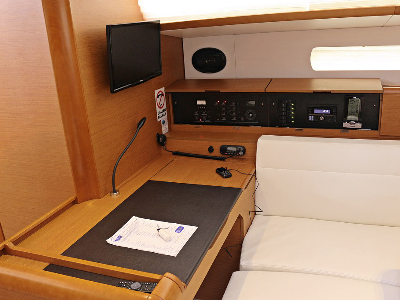 SUN ODYSSEY 509 BT — photo 10