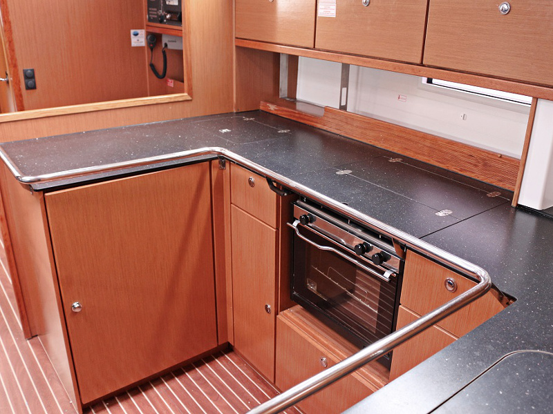 BAVARIA C 50 BT — photo 5
