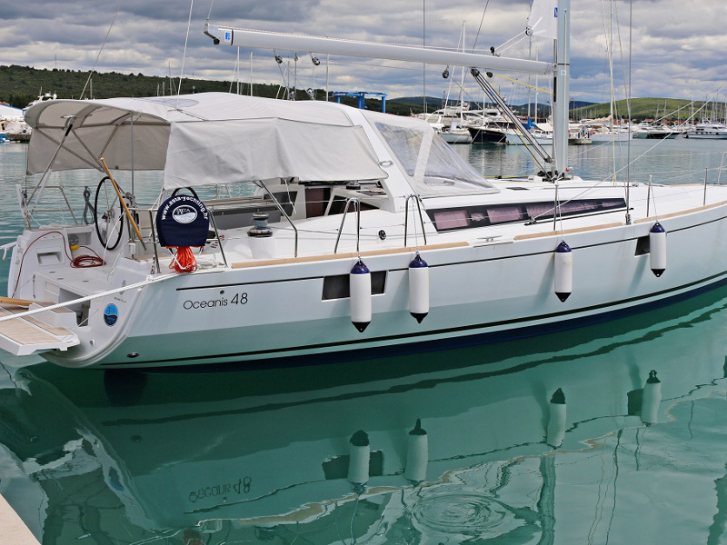 OCEANIS 48 BT — photo 9
