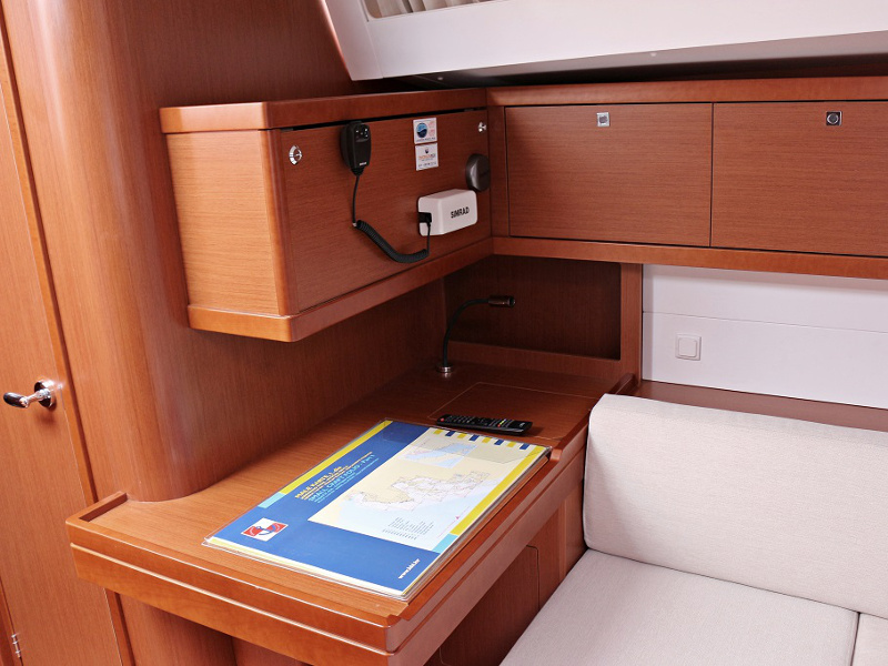 OCEANIS 48 BT — photo 5