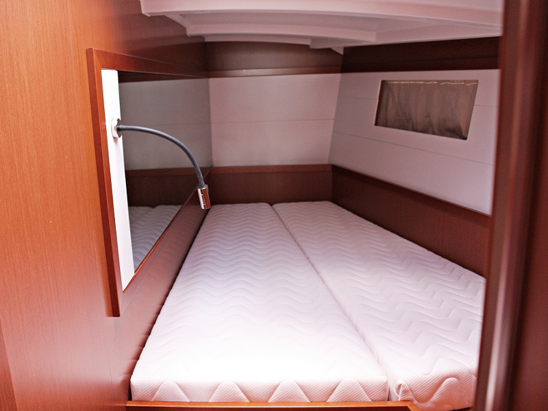 OCEANIS 48 BT — photo 4