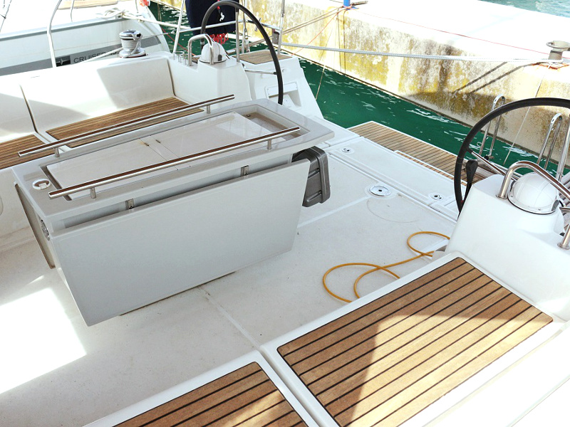 OCEANIS 45 BT — photo 12