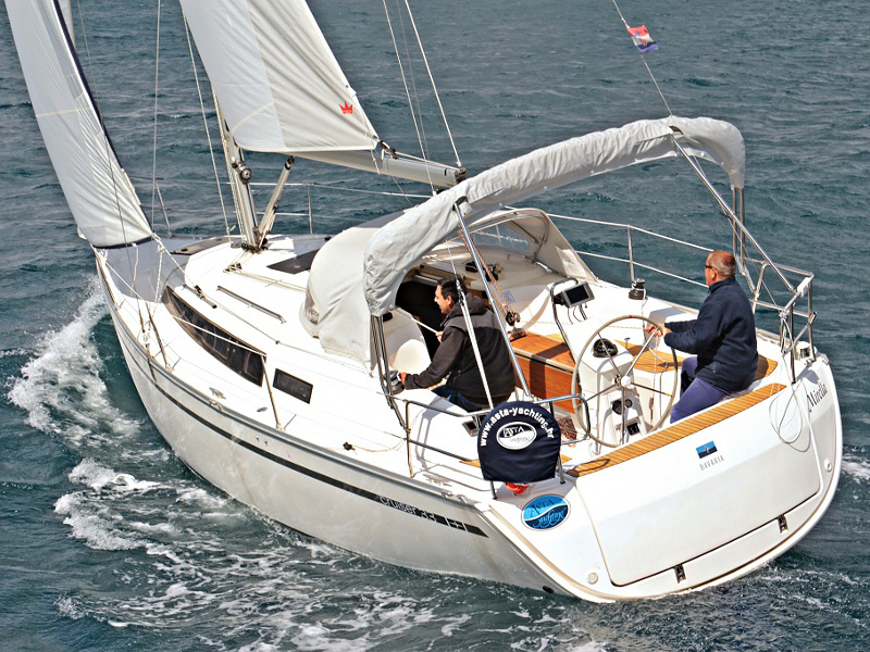 BAVARIA C 33 — photo 2