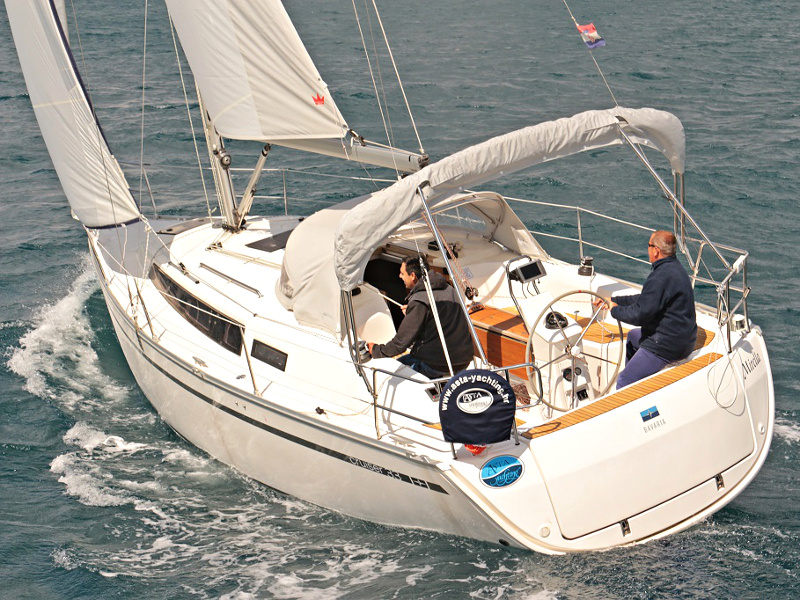 BAVARIA C 33 — photo 5