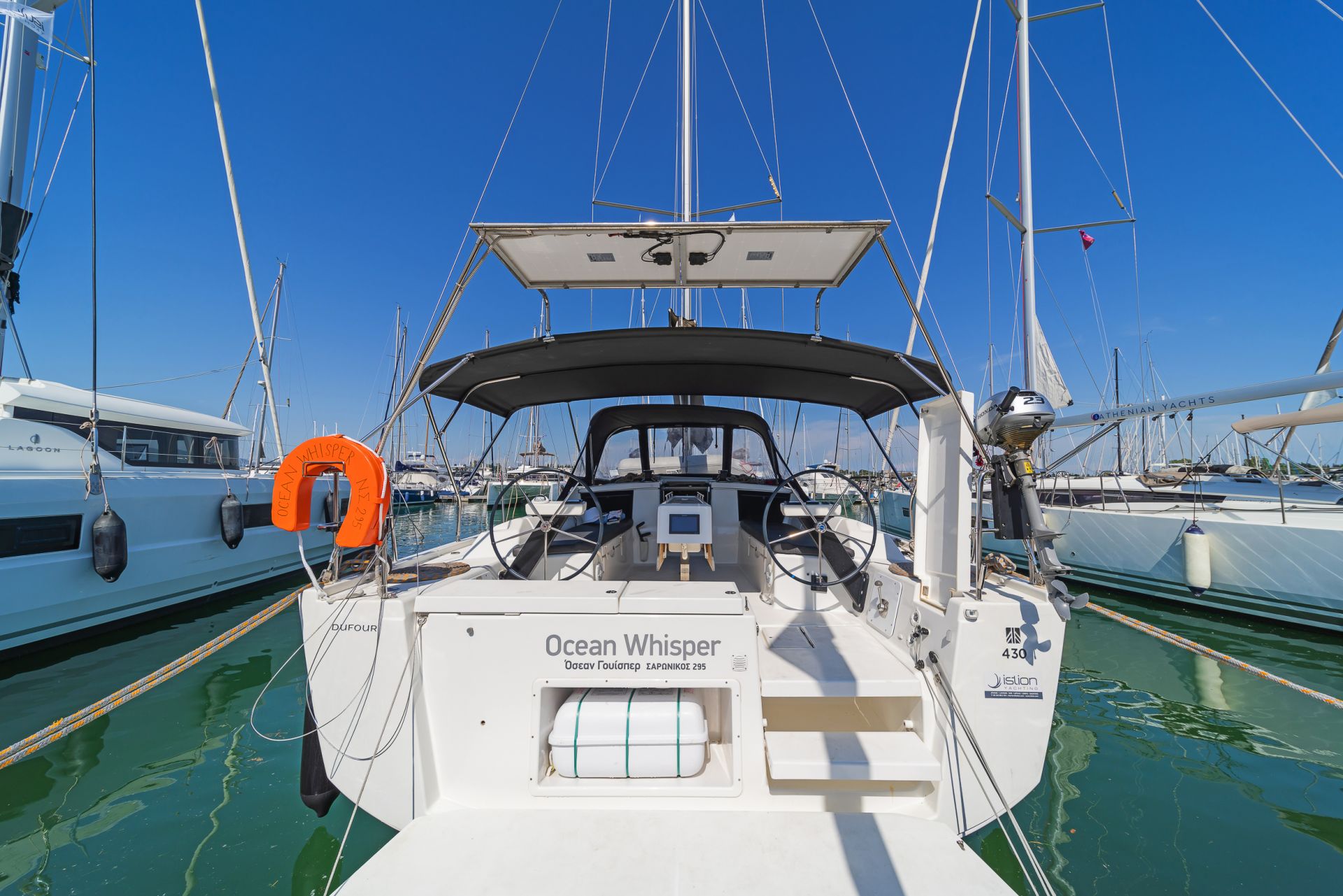 Dufour 430 — photo 11
