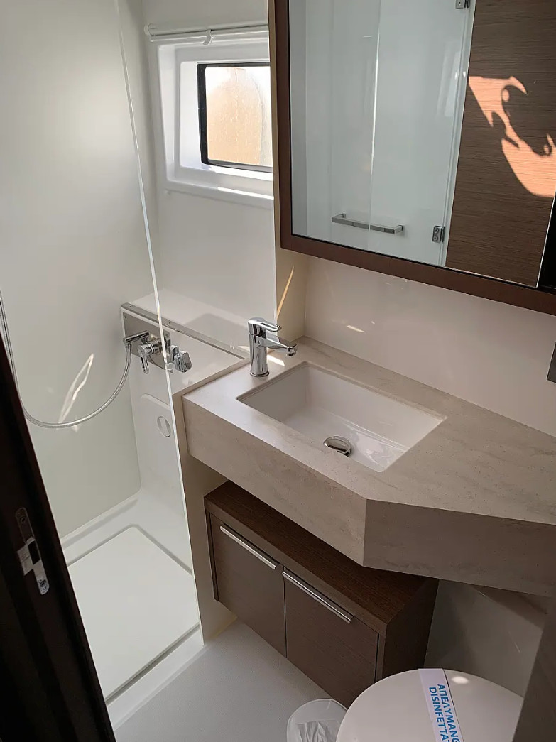 Lagoon 46 — photo 16