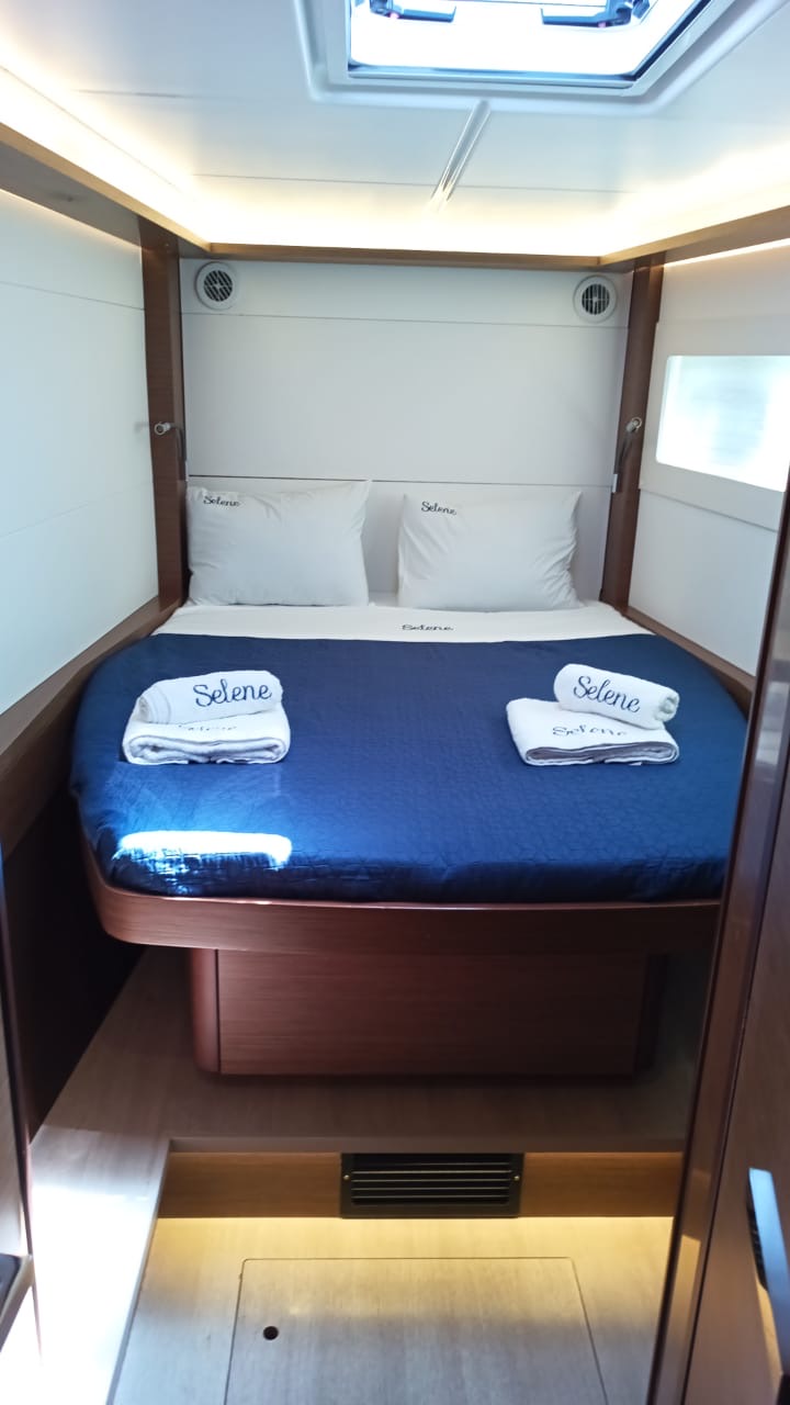 Lagoon 46 — photo 11