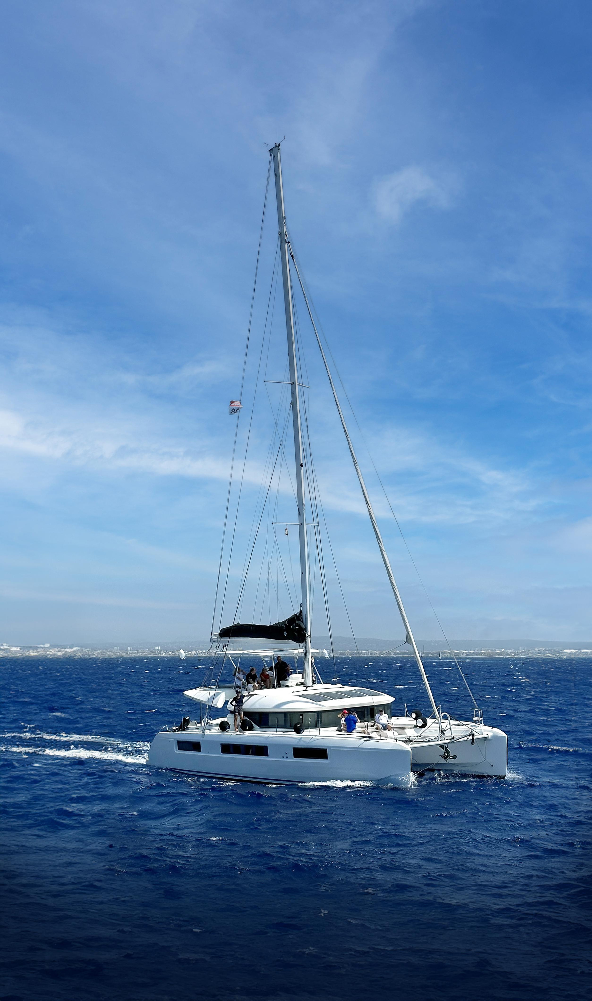 Lagoon 50 — photo 43