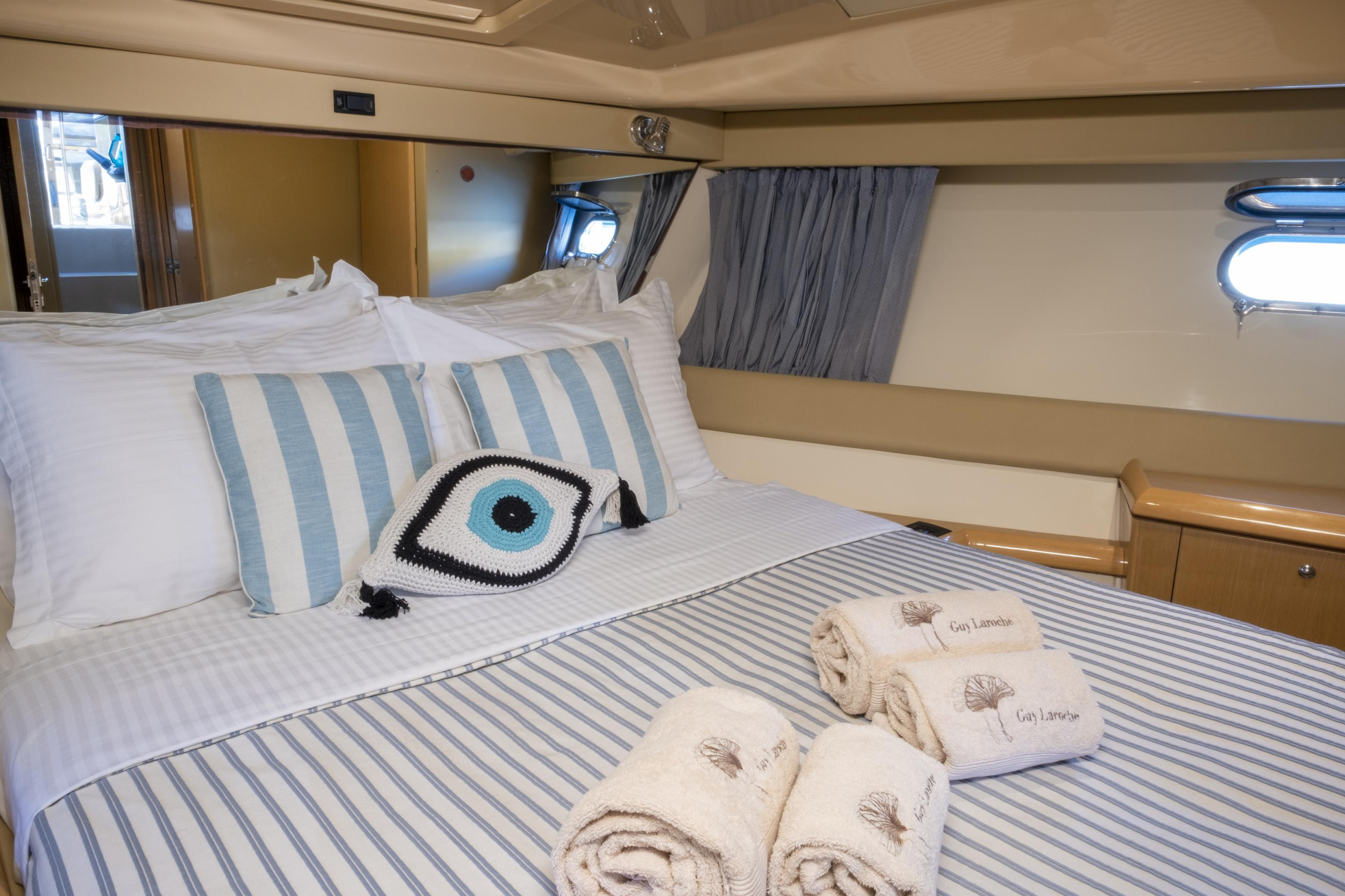 Ferretti 480 — photo 13