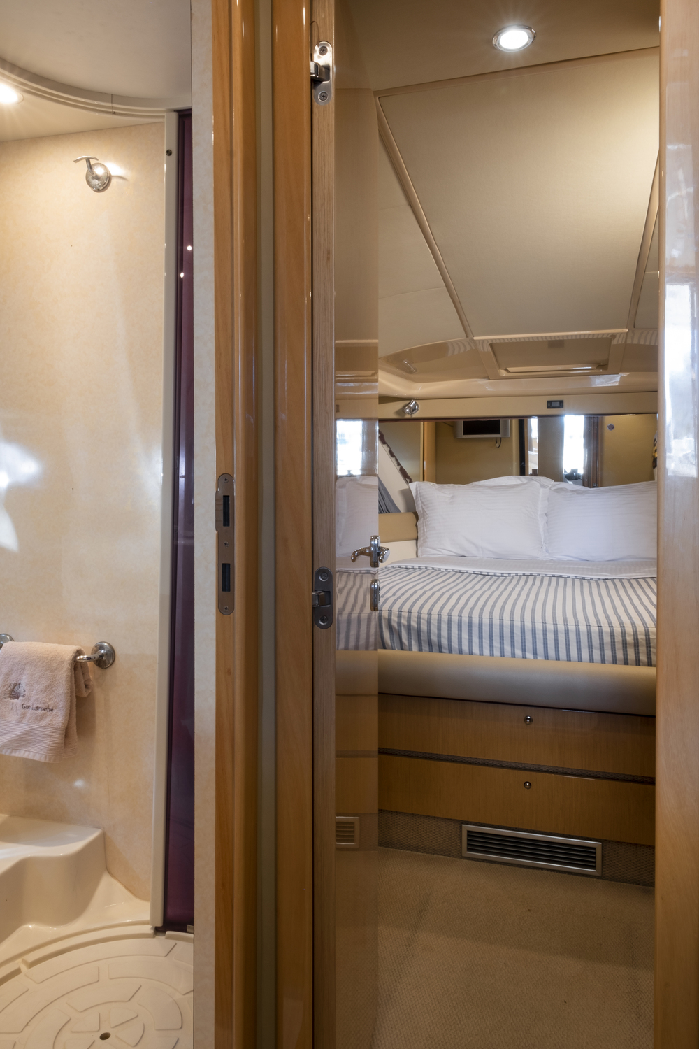 Ferretti 480 — photo 9