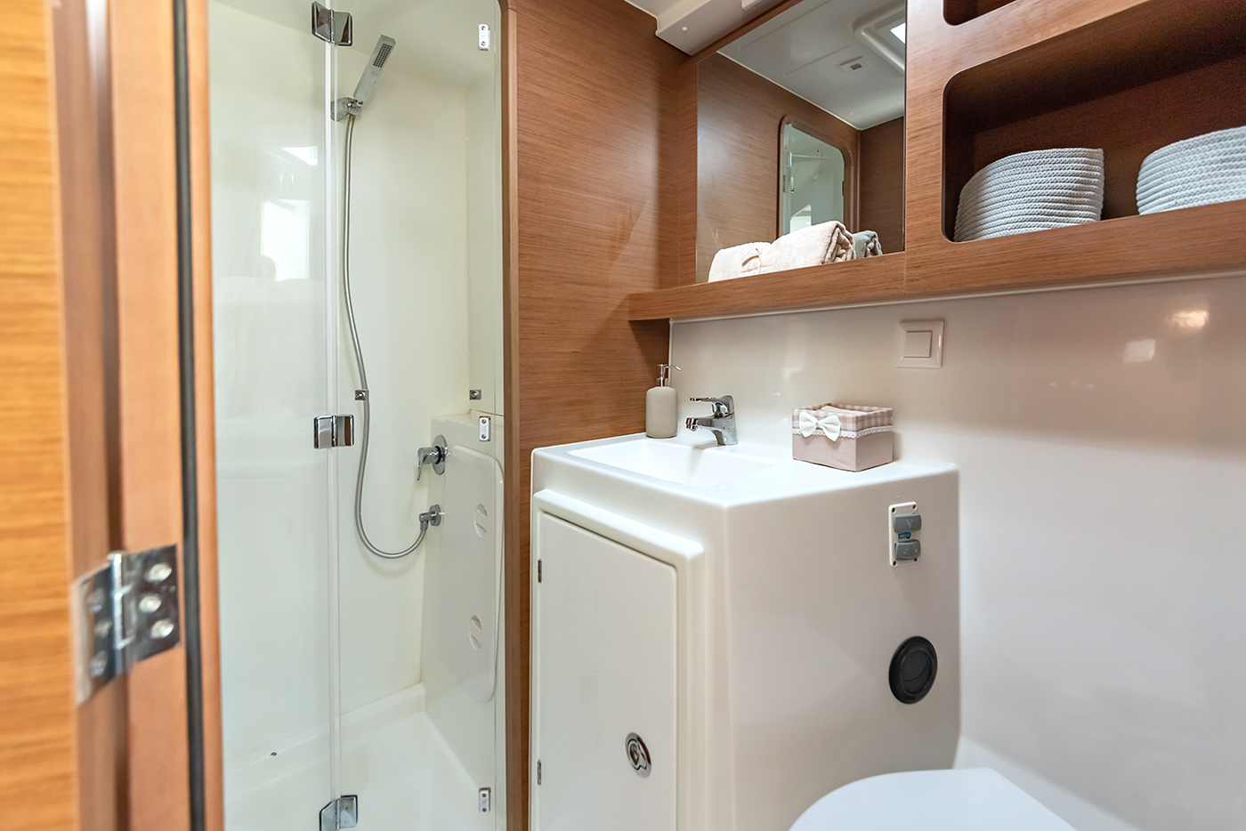 Lagoon 42 — photo 22