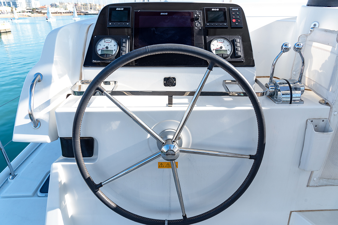 Lagoon 42 — photo 15