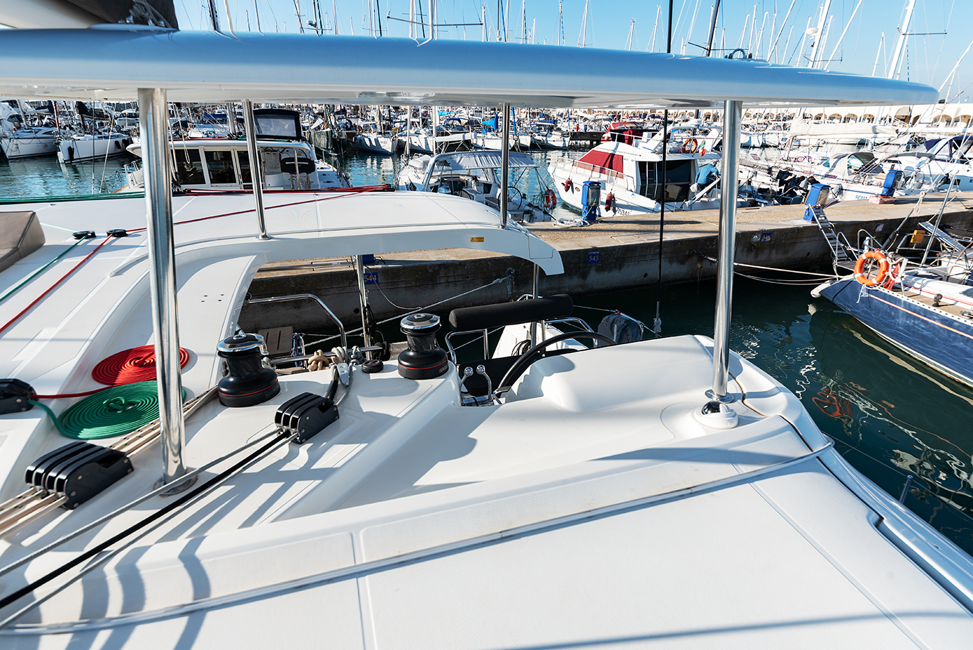 Lagoon 42 — photo 40