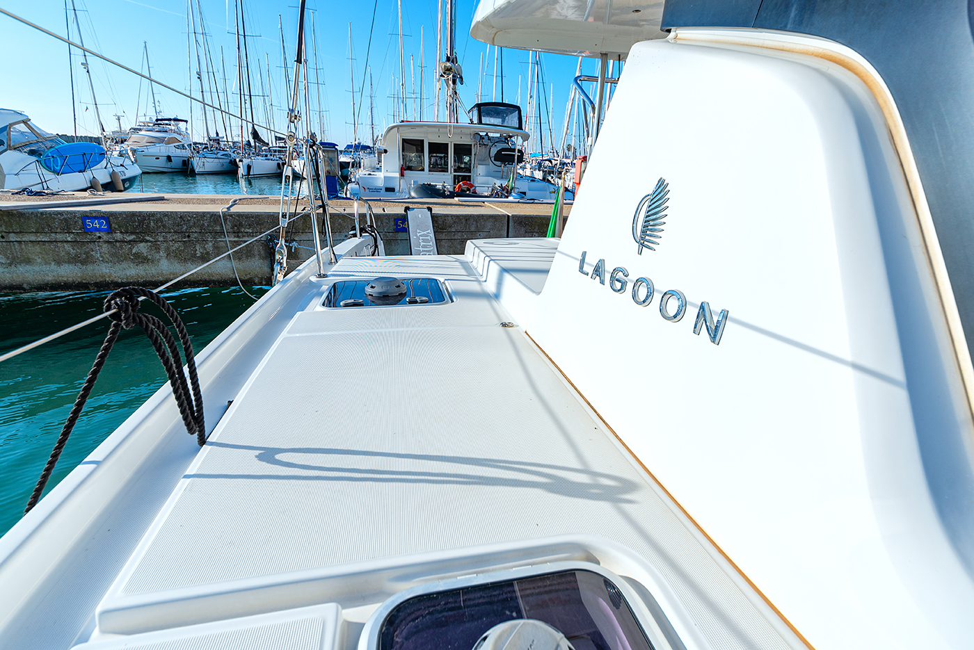 Lagoon 42 — photo 29