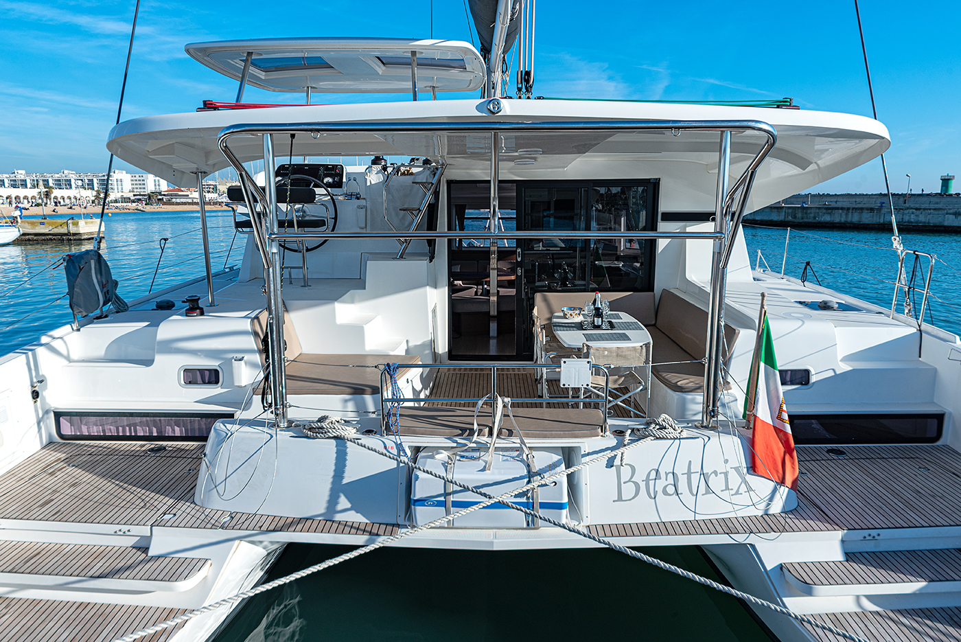 Lagoon 42 — photo 41