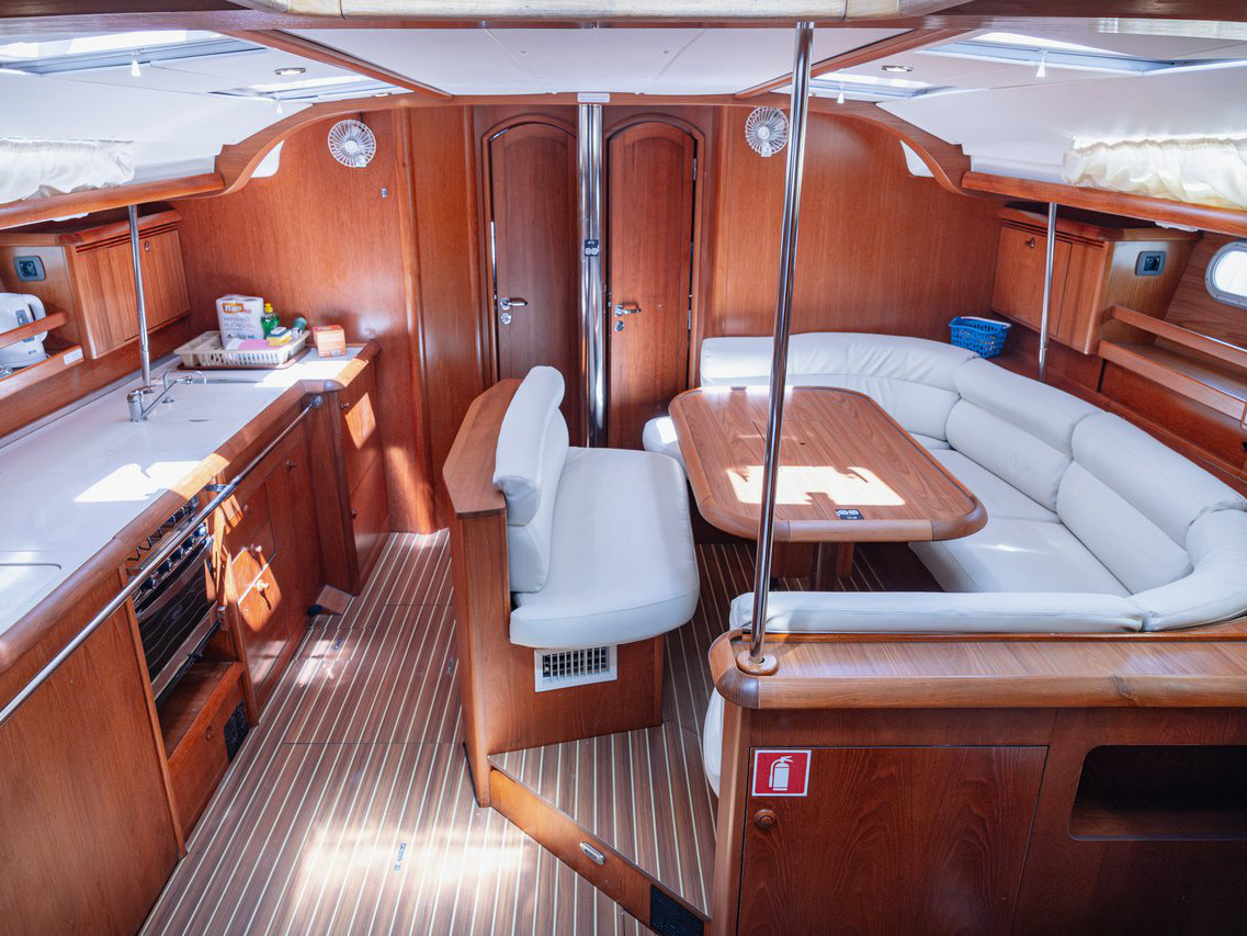 Sun Odyssey 49 — photo 16