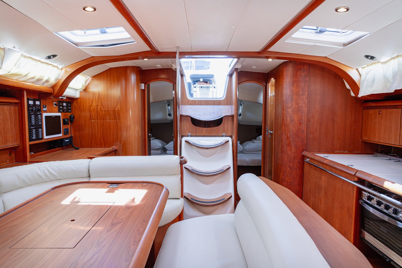 Sun Odyssey 49 — photo 12