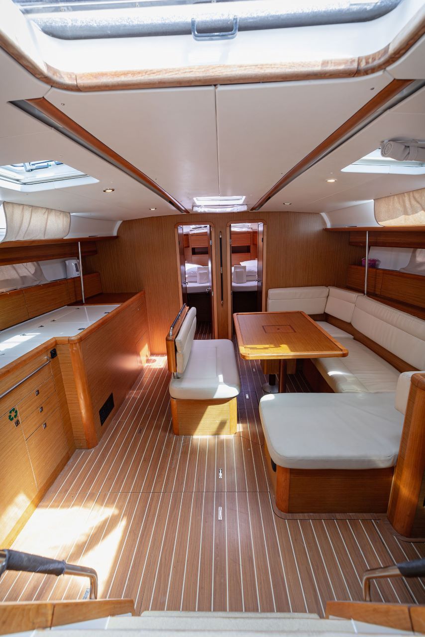 Sun Odyssey 49i — photo 3