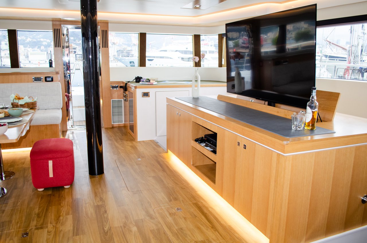 Mazarin 55 — photo 17