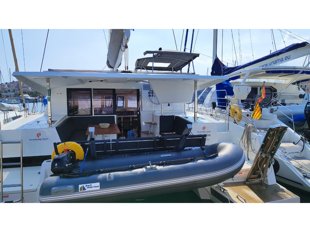 Isla 40 — photo 1