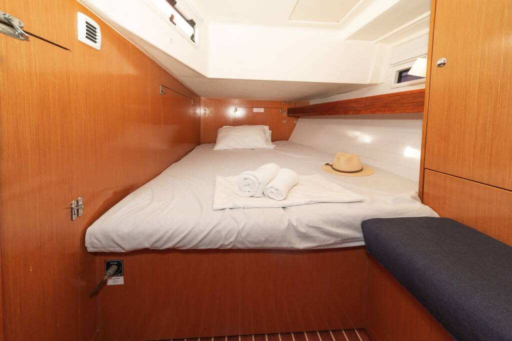 Bavaria Cruiser 45 — photo 5