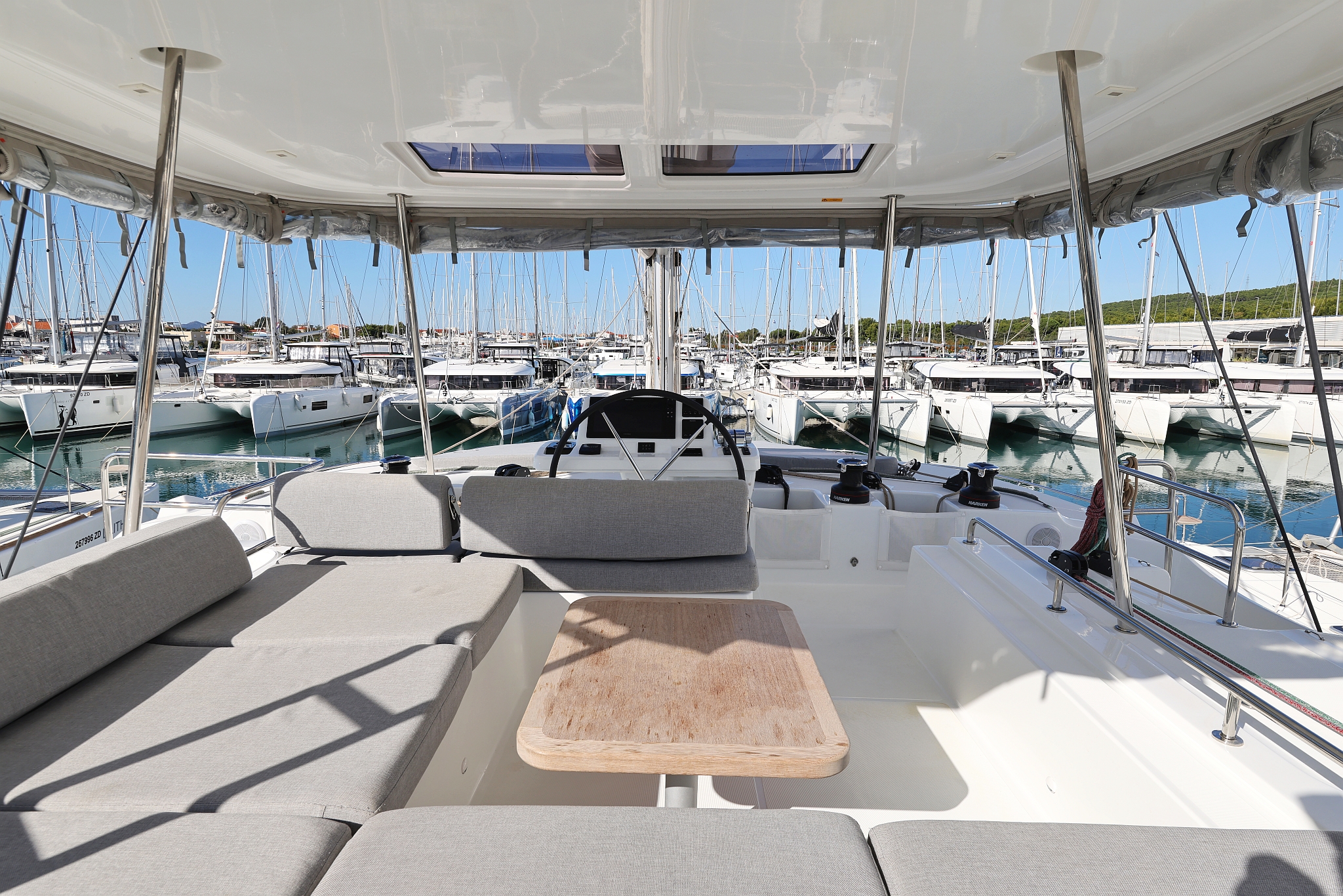 Lagoon 51- 6 cab — photo 14
