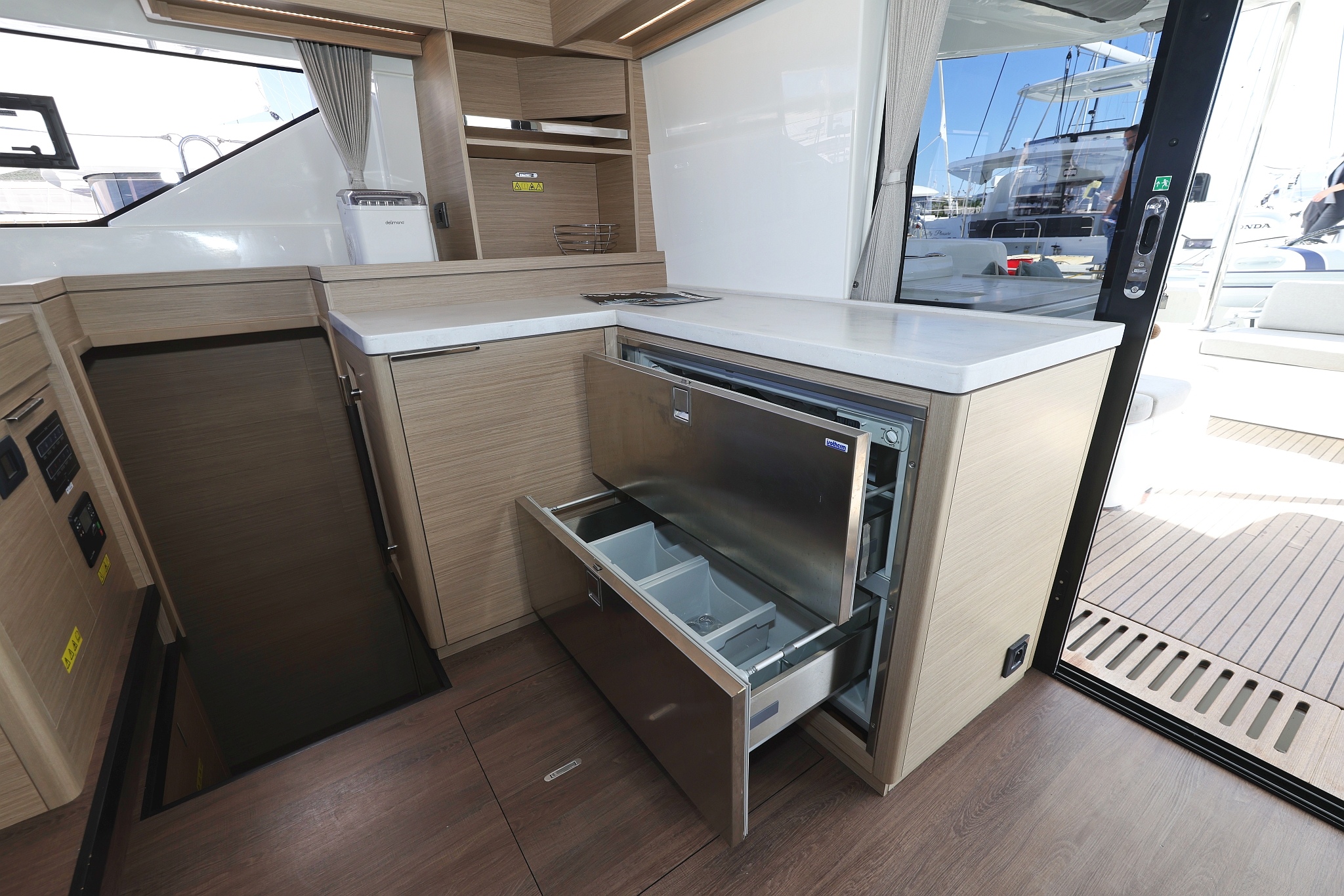 Lagoon 51- 6 cab — photo 30