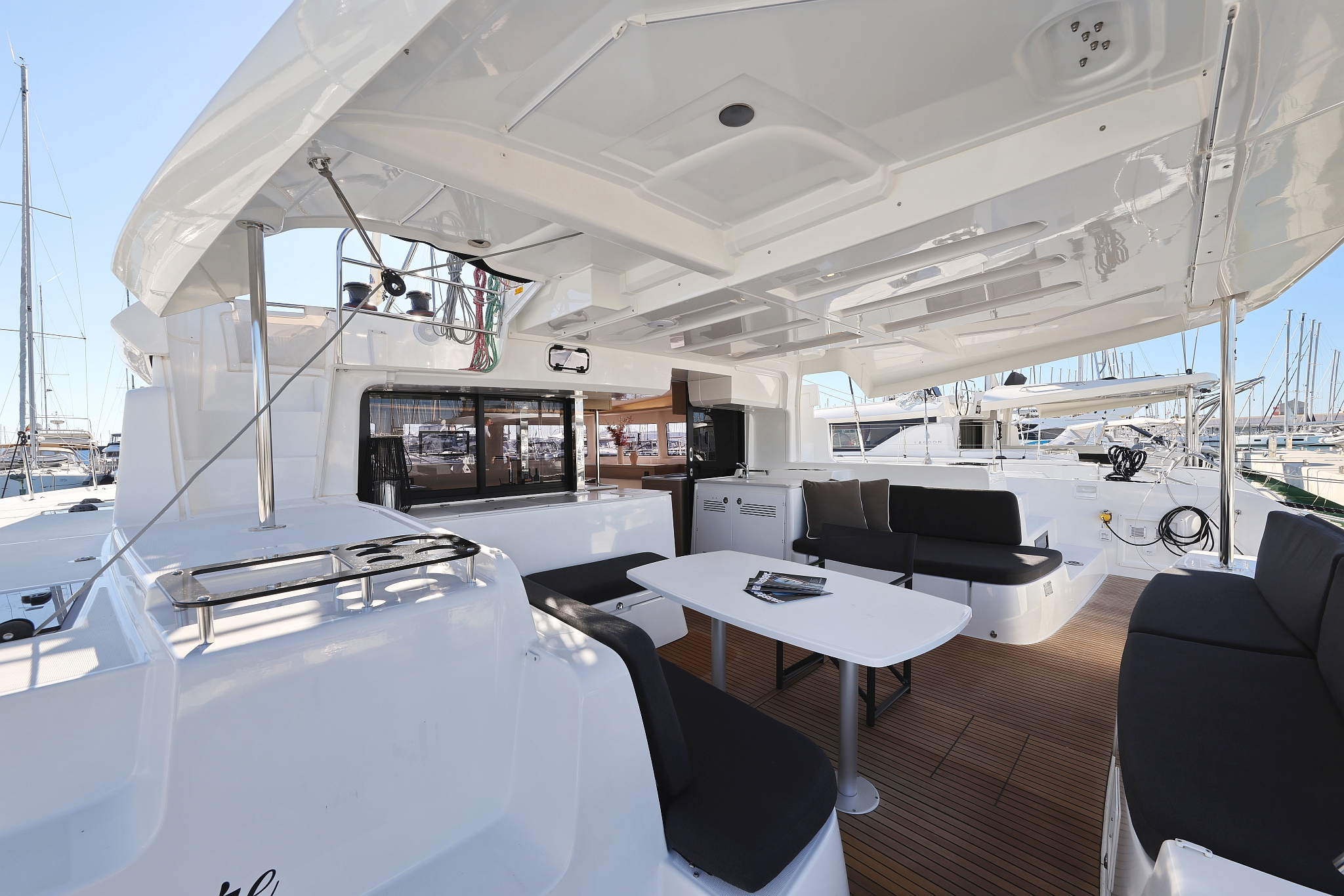 Lagoon 46 — photo 40