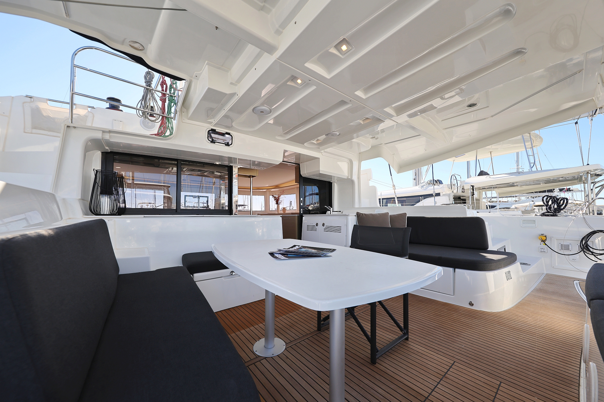 Lagoon 46 — photo 25