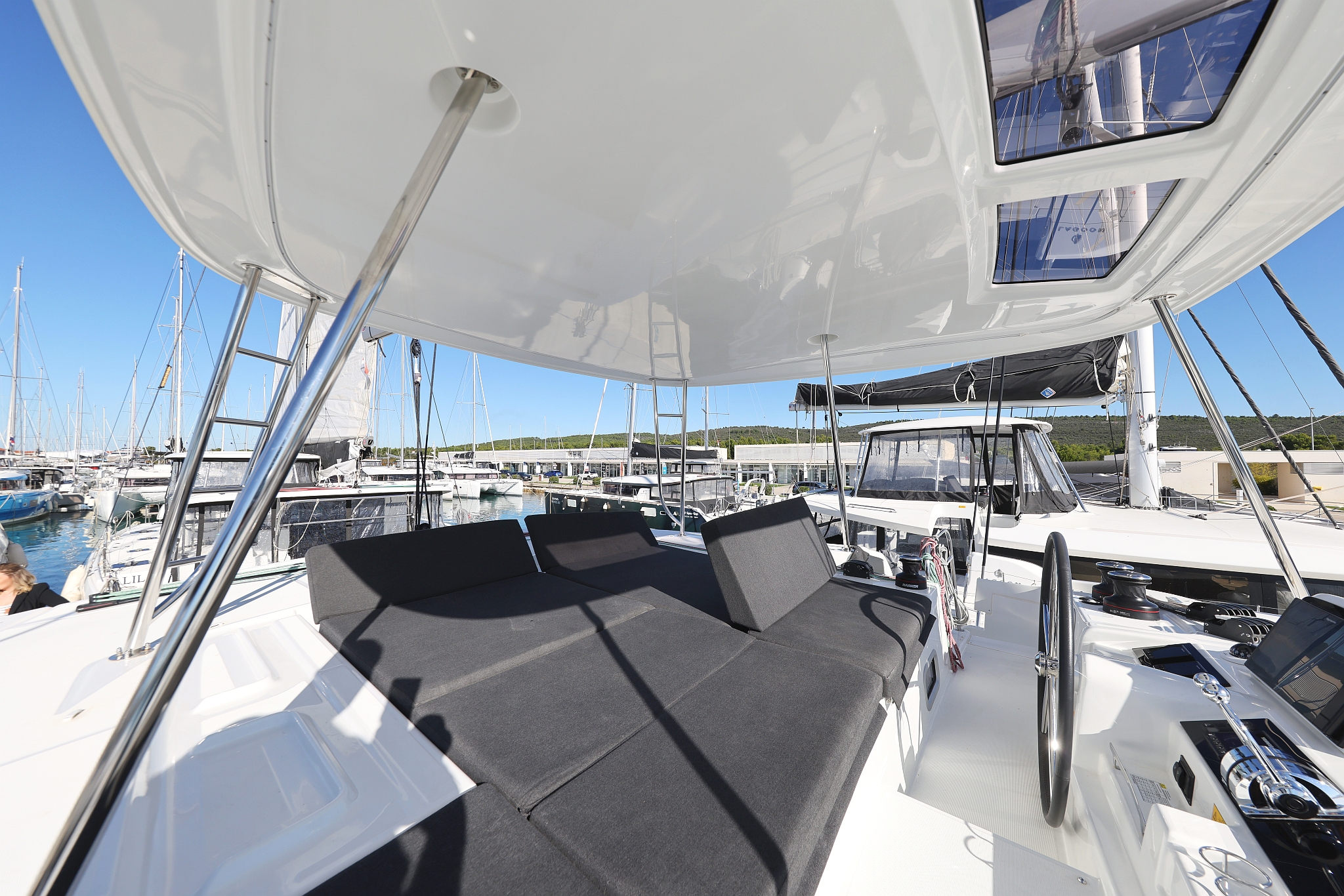 Lagoon 46 — photo 43