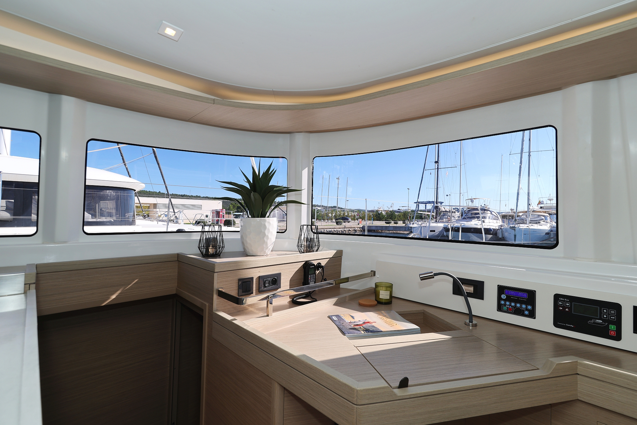 Lagoon 46 — photo 27