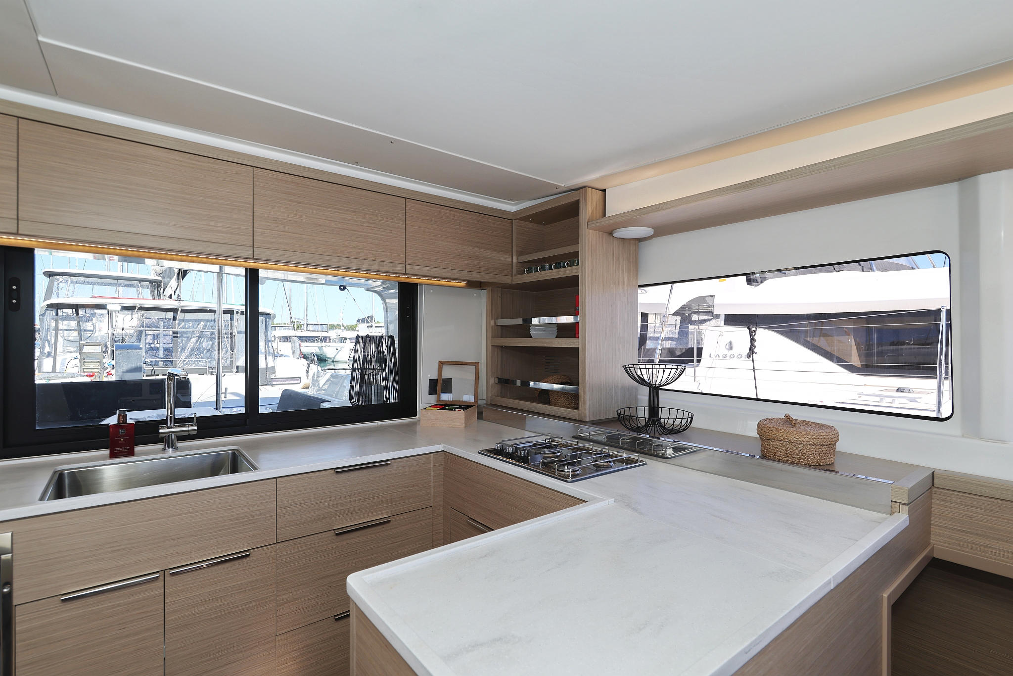 Lagoon 46 — photo 15
