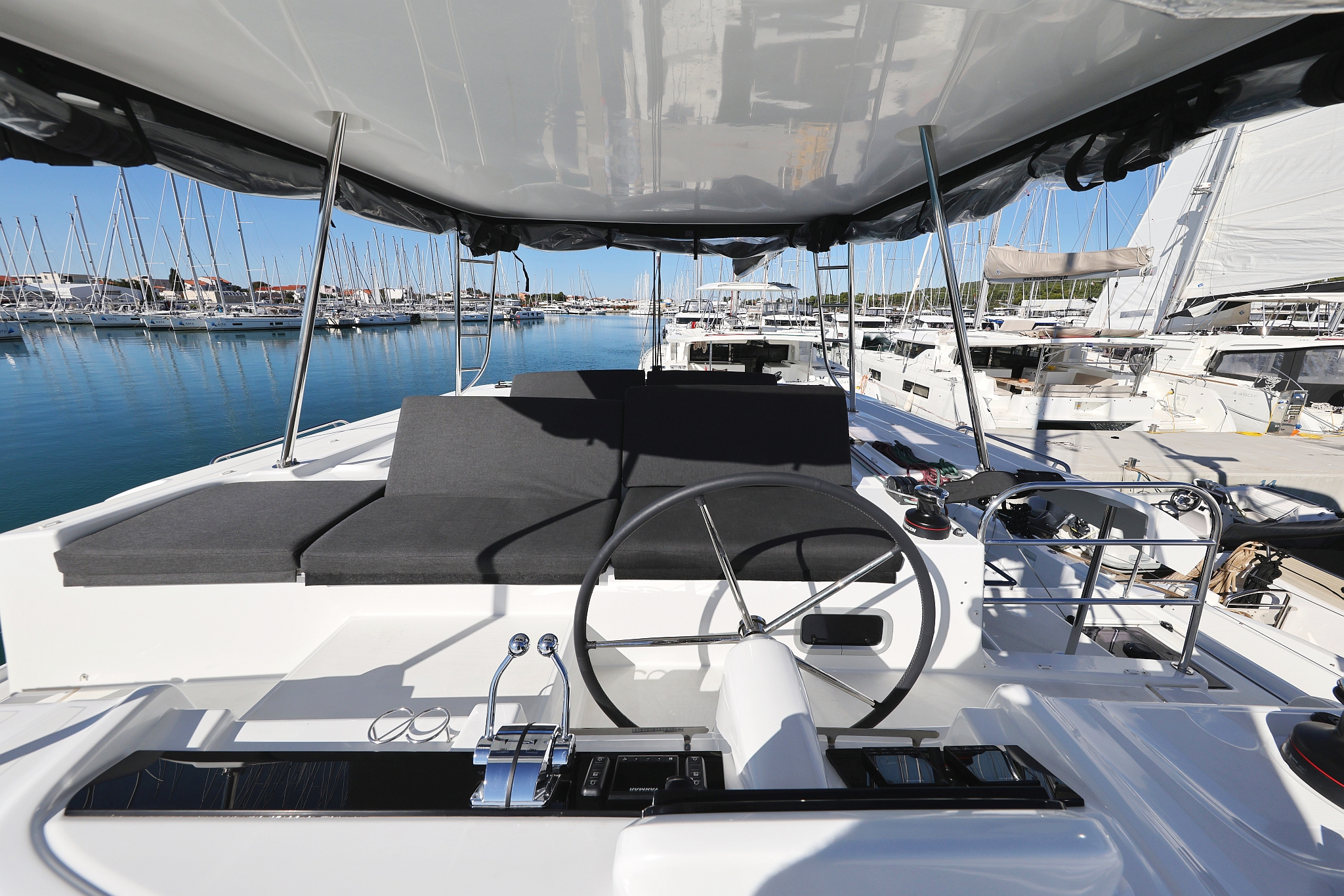Lagoon 46 — photo 80