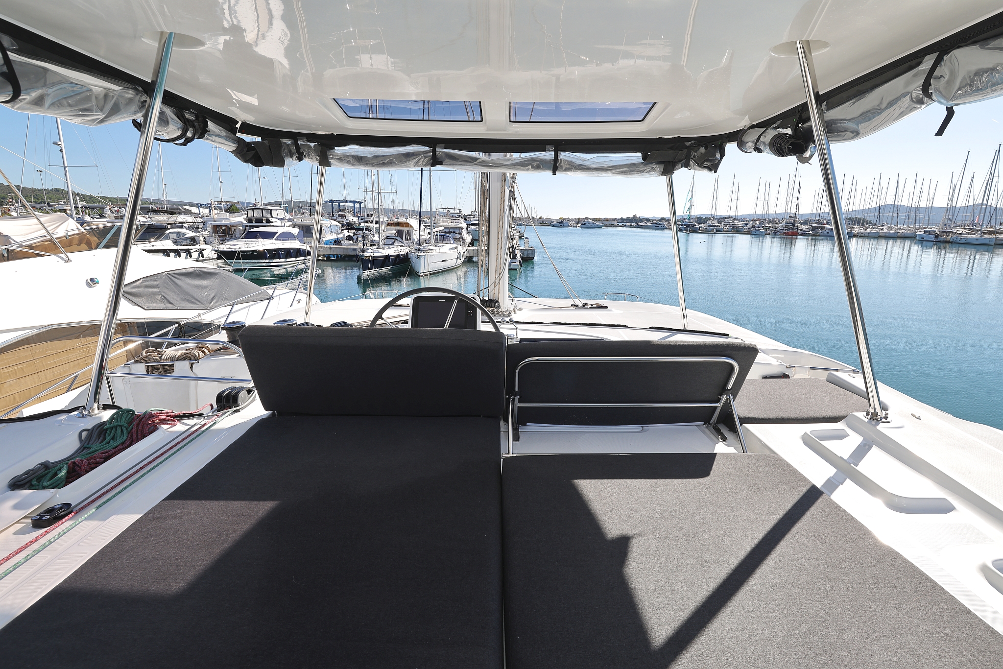 Lagoon 46 — photo 36