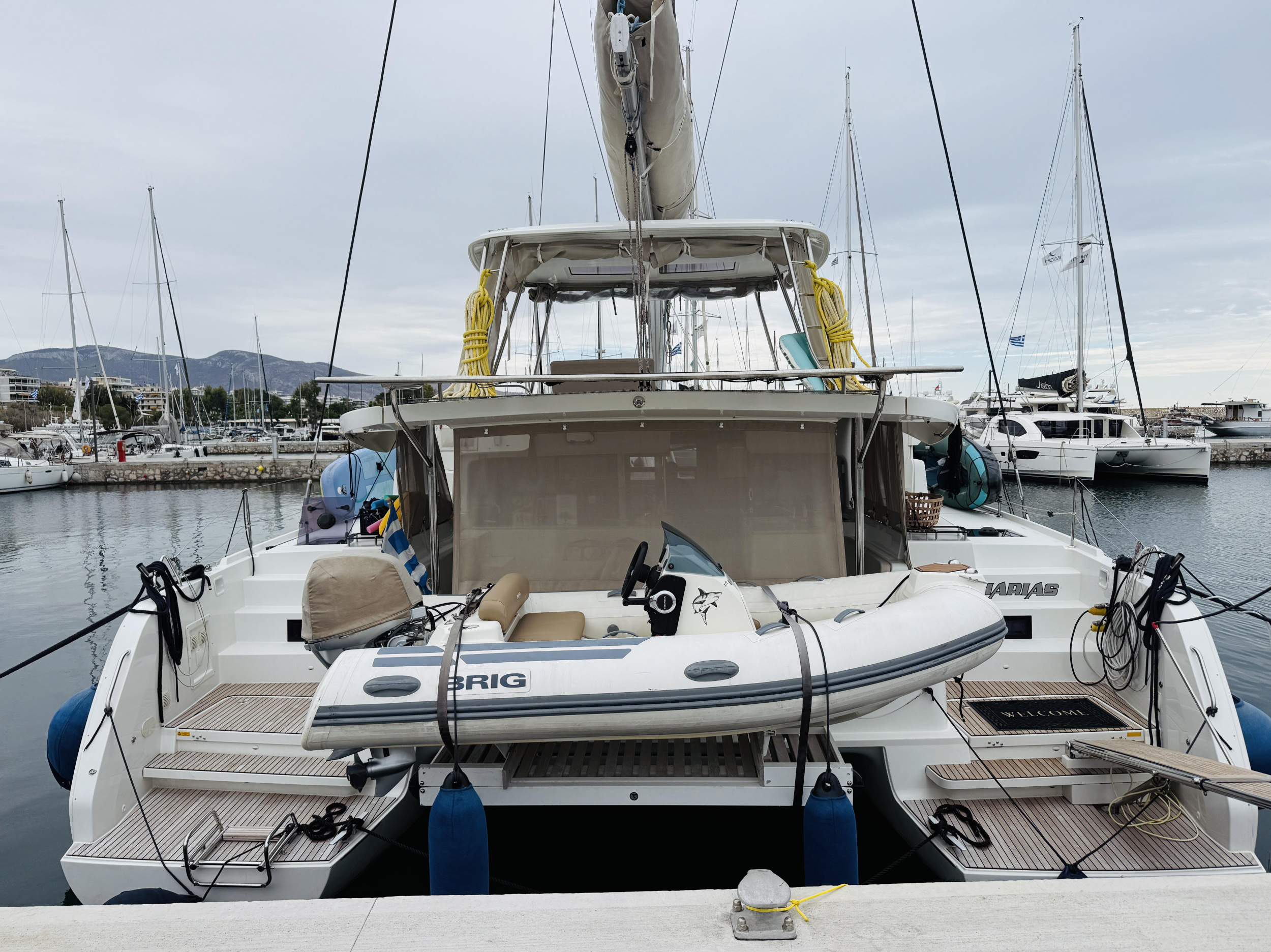 Lagoon 46 Carcharias — photo 2