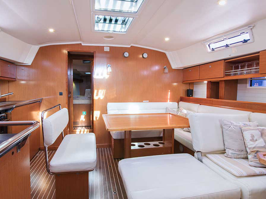 Bavaria 45 Cruiser — photo 24