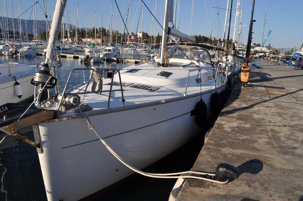 Bavaria 45 Cruiser — photo 10