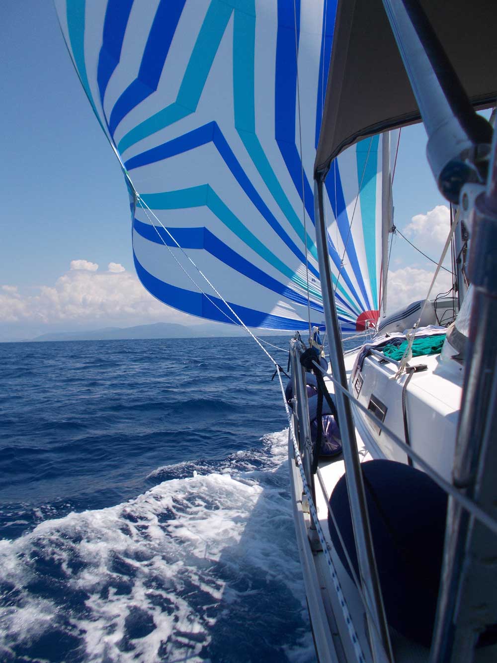 Bavaria 45 Cruiser — photo 14