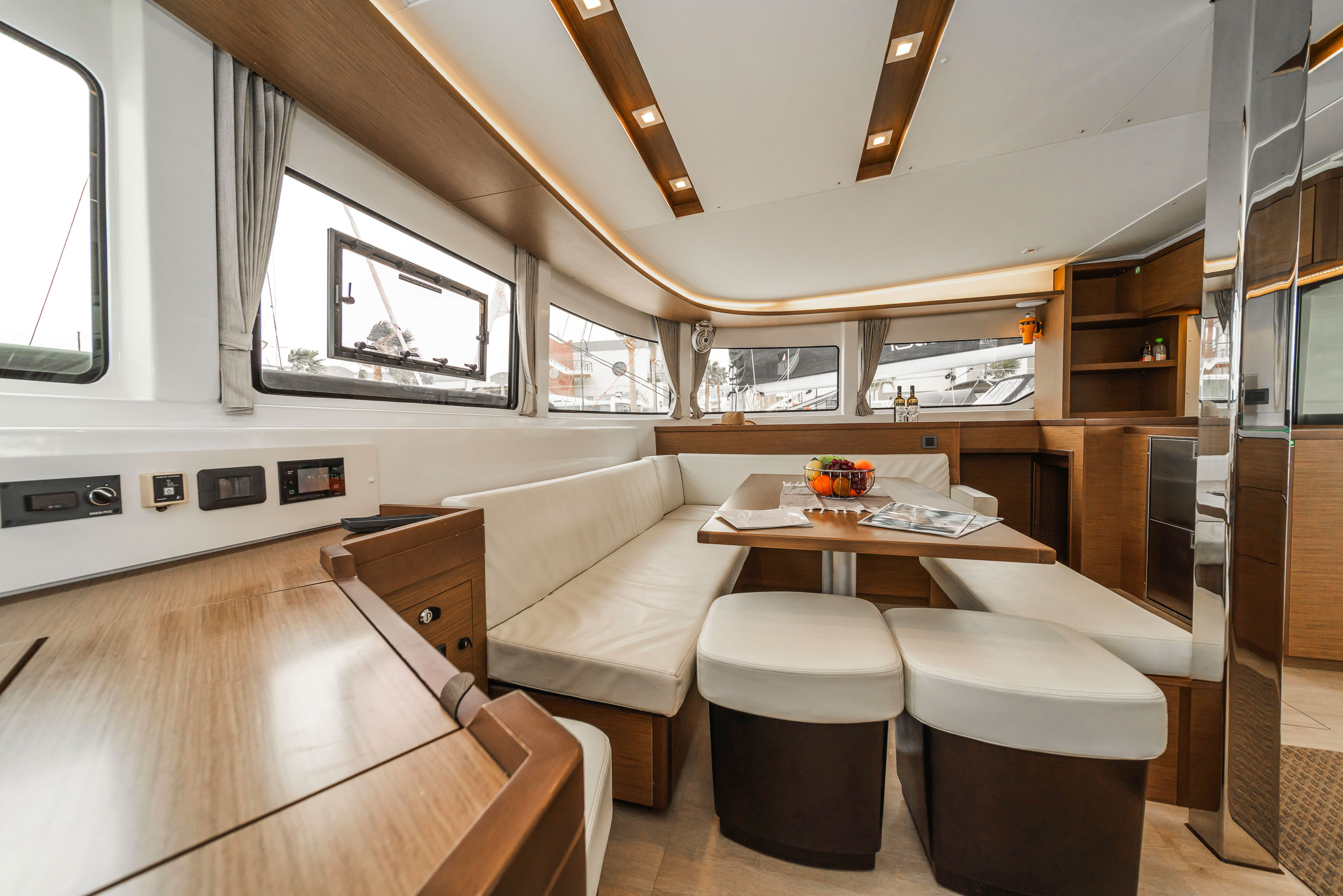 Lagoon 46 & GEN & WM — photo 2