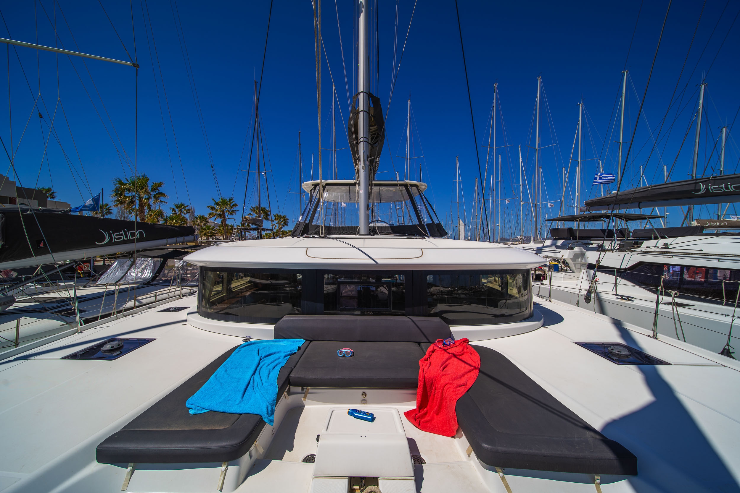 Lagoon 46 & GEN & WM — photo 7