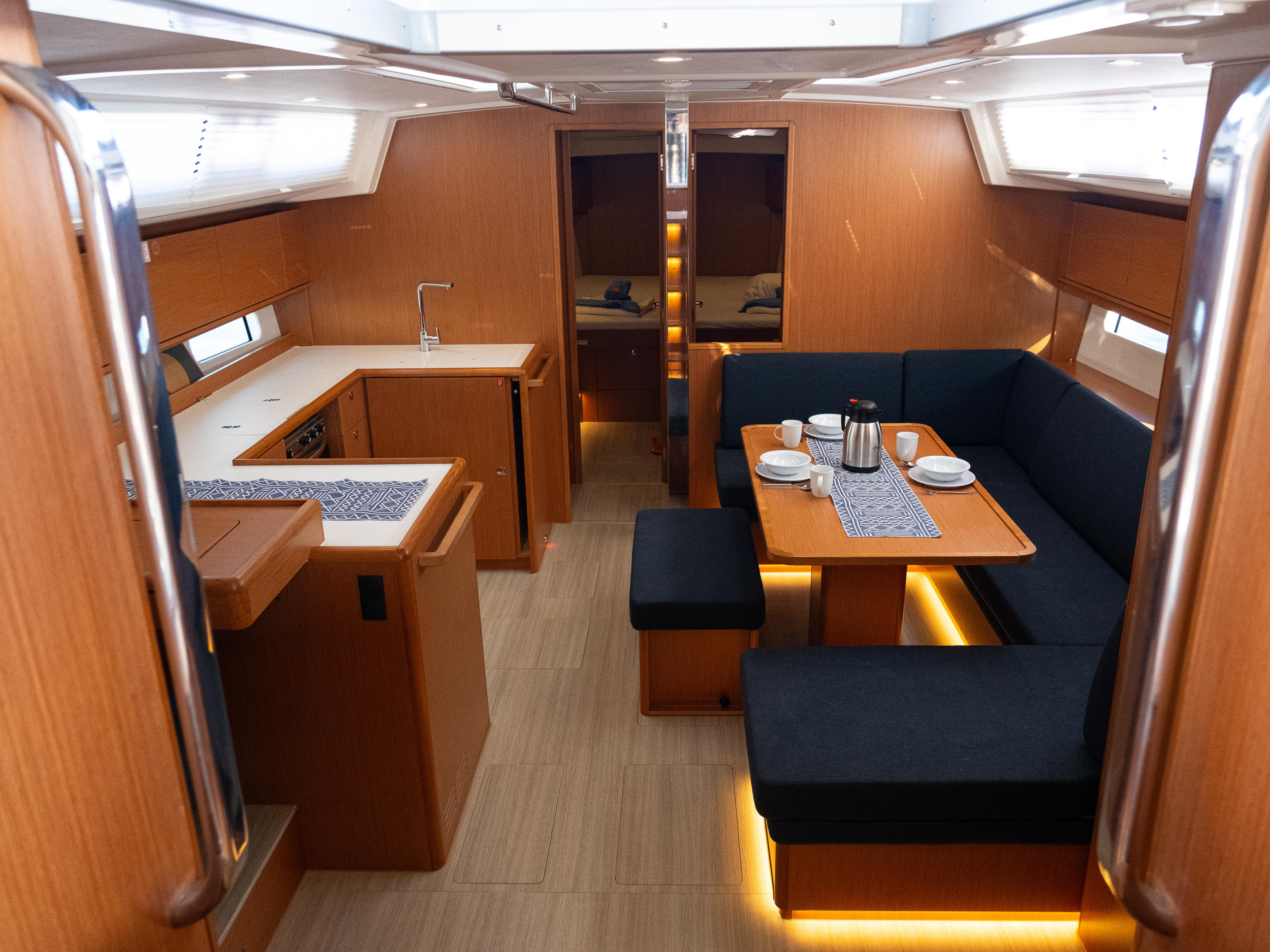 Bavaria C46 — photo 5