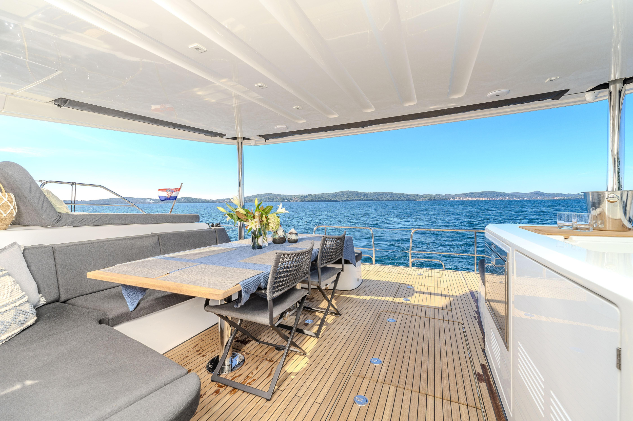 Lagoon 55 — photo 20