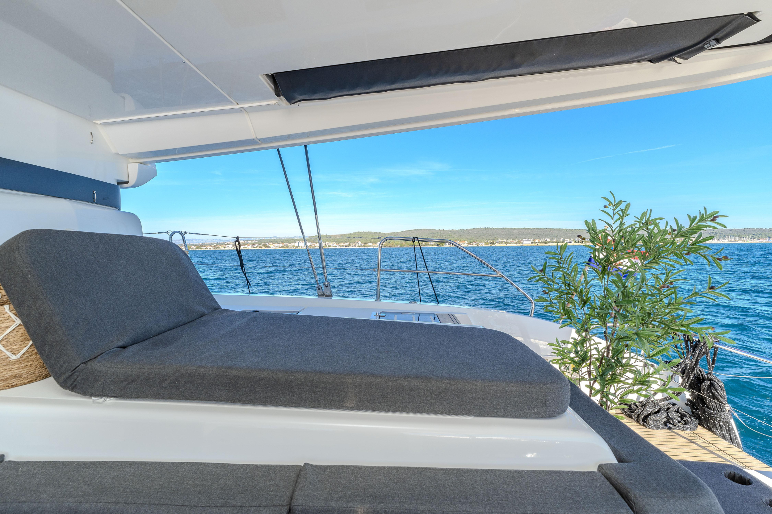 Lagoon 55 — photo 17