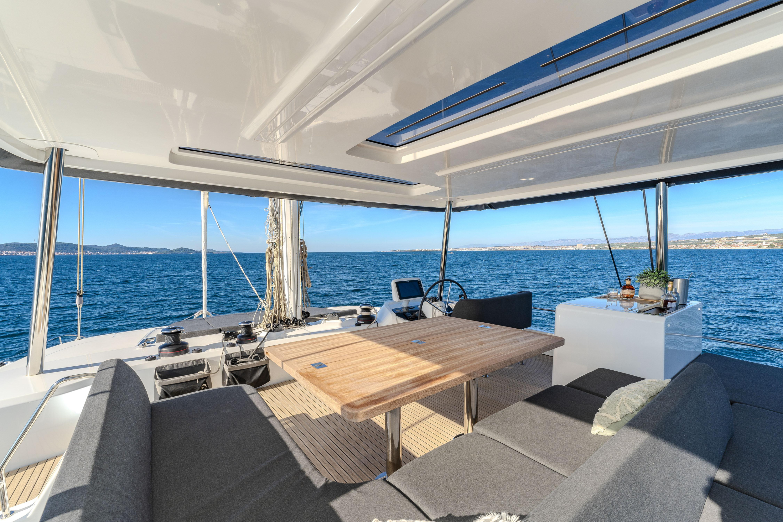Lagoon 55 — photo 70