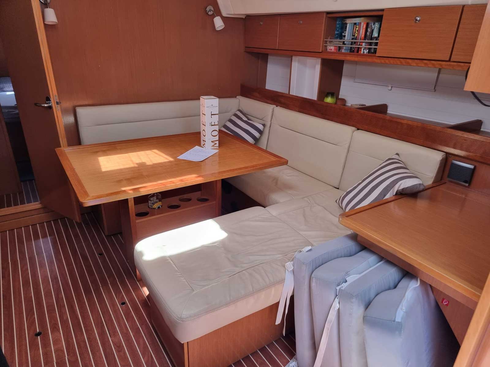 Bavaria 45 Cruiser 3 cabins — photo 7