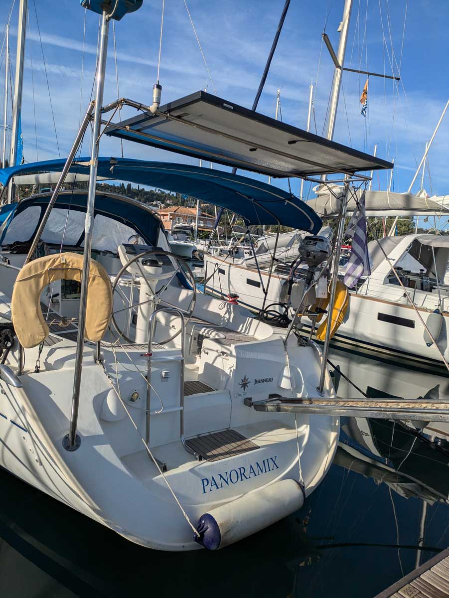 Sun Odyssey 37 — photo 10