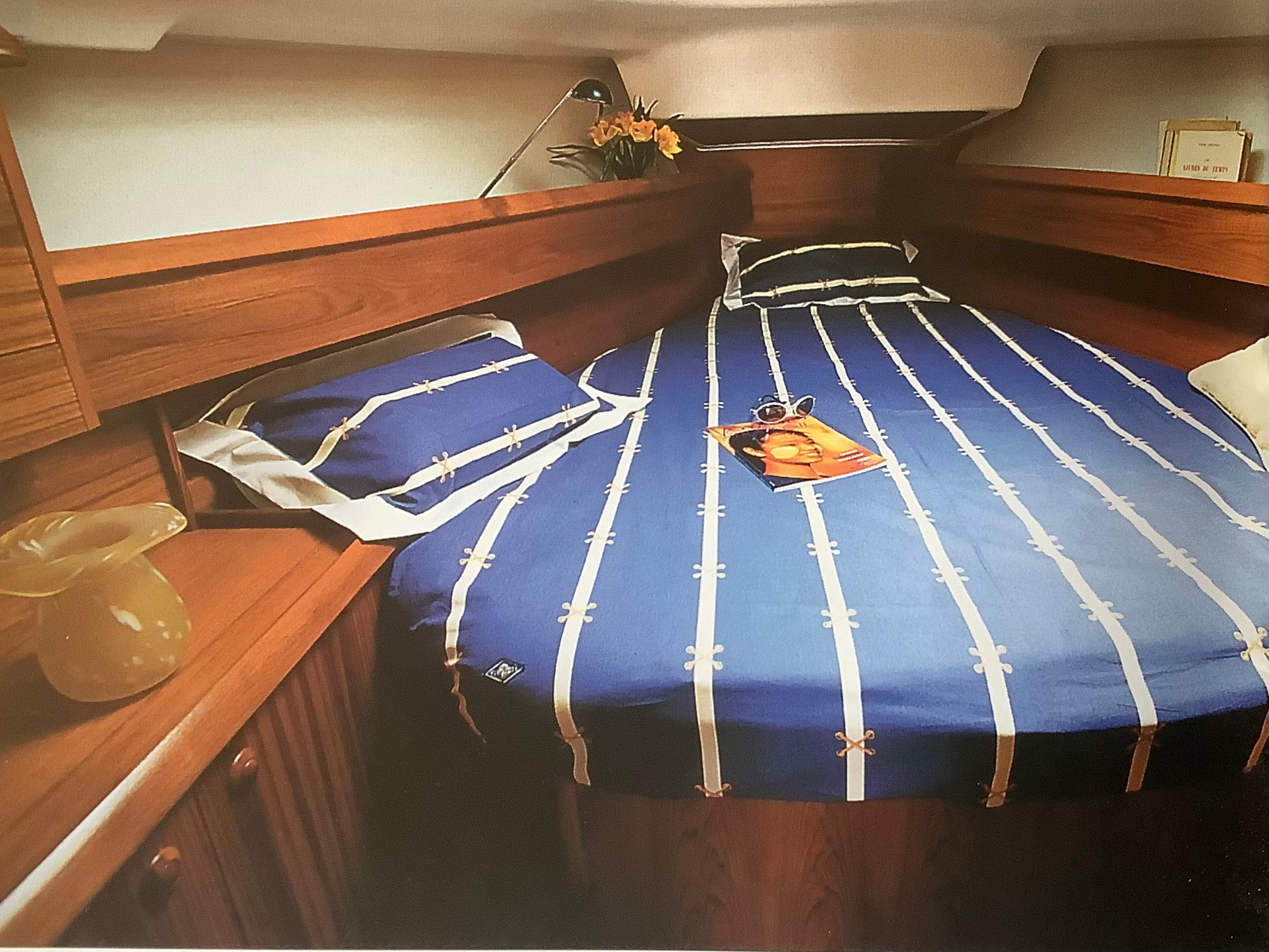 Sun Odyssey 37 — photo 7