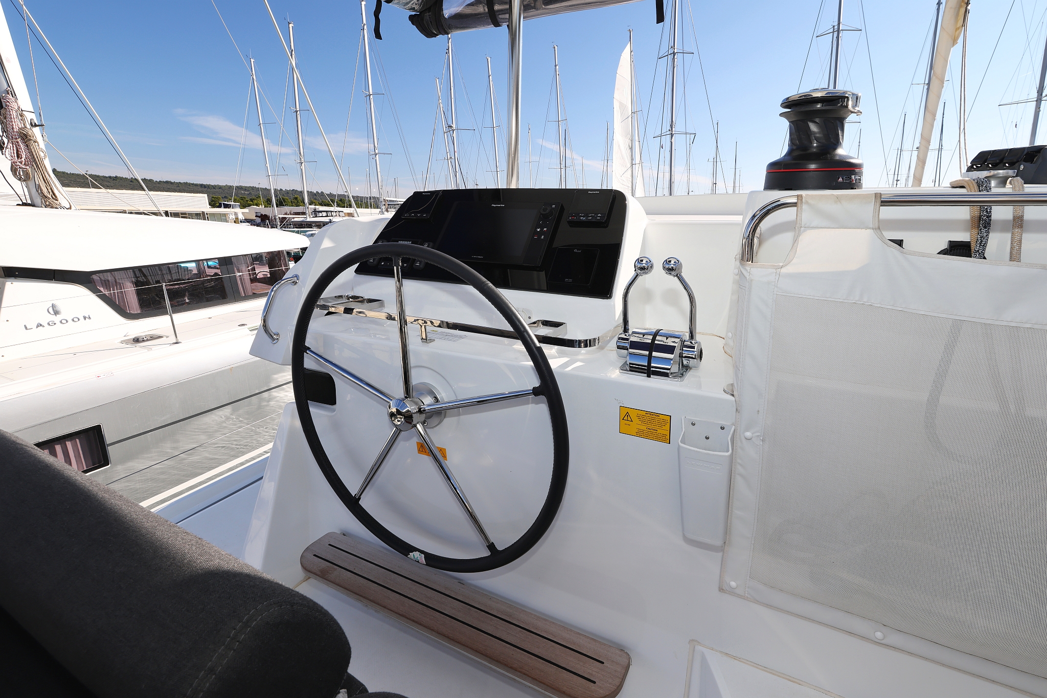 Lagoon 42 — photo 49